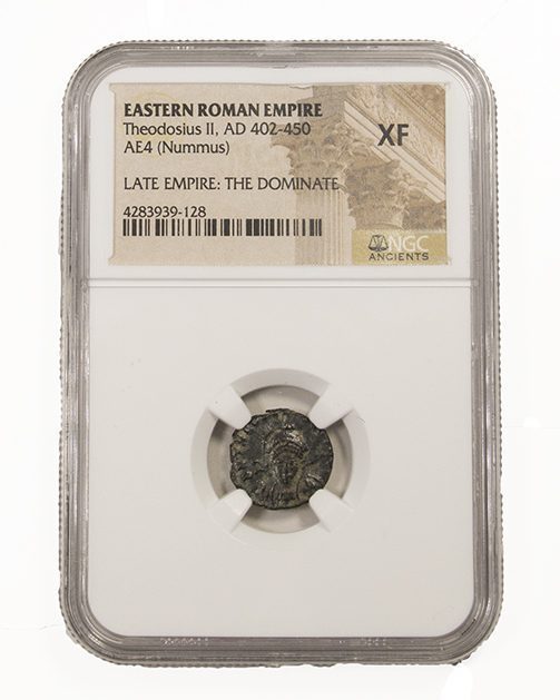 Roman AE of Theodosius II (AD402-450) NGC