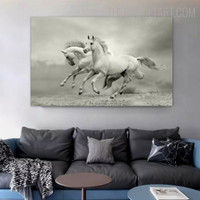 White Horses Running Animal Modern Painting Picture Canvas Print for Room Wall Décor White Horses Running Animal Modern Painting Picture Canvas Print for Room Wall Décor