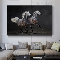 Race Horses Animal Contemporary Painting Picture Canvas Print for Room Wall Arrangement