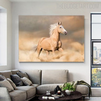 Ground Horse Animal Modern Painting Picture Canvas Print for Room Wall Molding