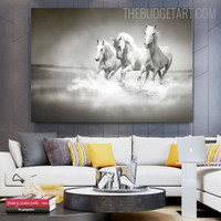 Horses Running Animal Modern Painting Picture Canvas Print for Room Wall Trimming