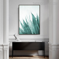 Aloe Vera Botanical Modern Artwork Photo Canvas Print for Room Wall Molding