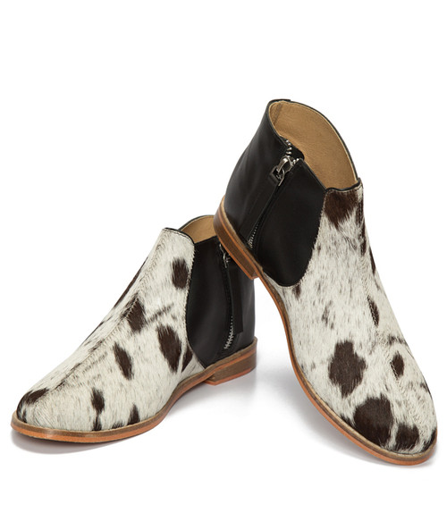 Jersey Harion Flat Boot - Black And White