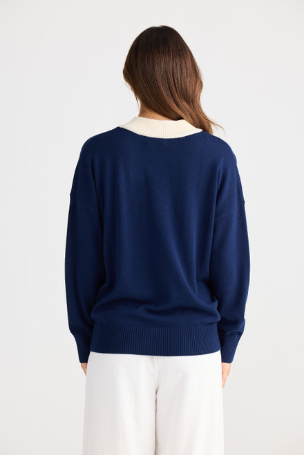 Barcelona Knit - Navy w White