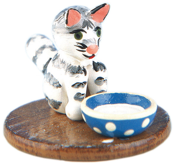 hubrig mini figure kitten with milk german wooden cat miniature