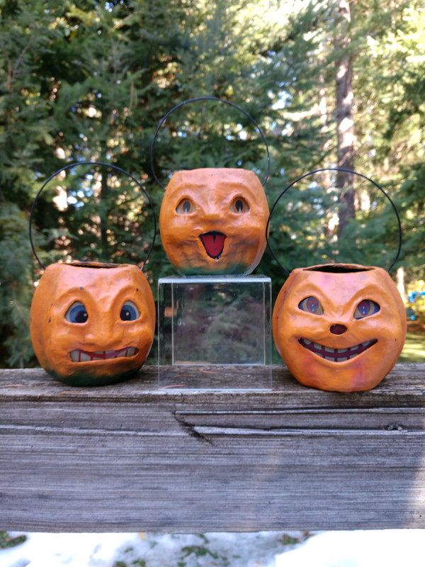 Vintage Style Small Pumpkin Bucket Set, from the Bethany Lowe Primitive Halloween Collection (Set of 3)