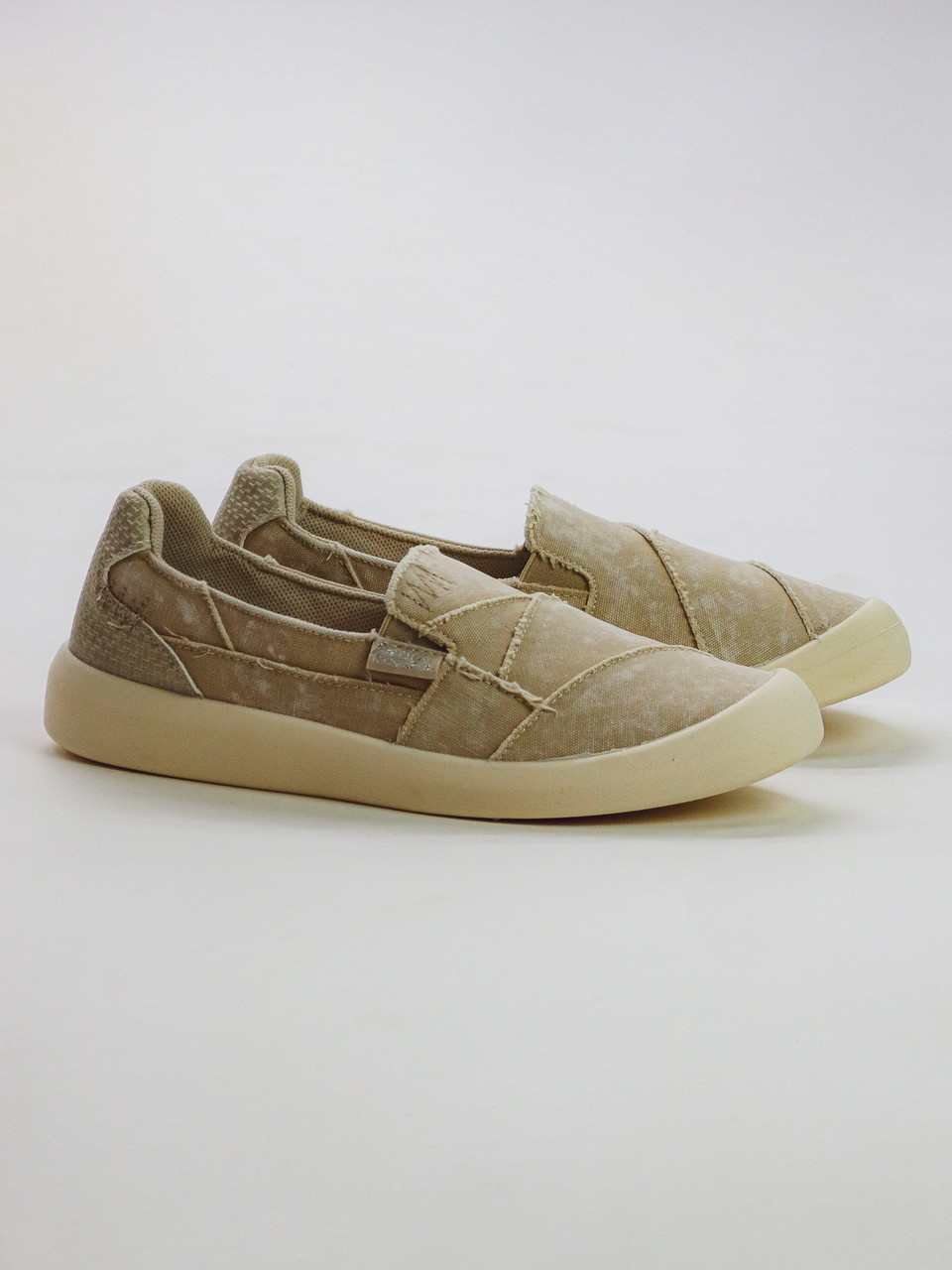 Blowfish Malibu Sneaker Donna Modern – Twill Beige, Tomaia In Tela Con Dettagli In Finta Pelle Scamosciata, Suola Platform Con Accento Metallico, Vegan, Taglia 37.5 EU