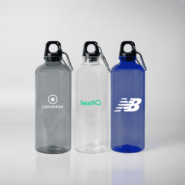 A drink bottle collection featuring grey, clear, and blue plastic bottles with carabiners, each with a logo.