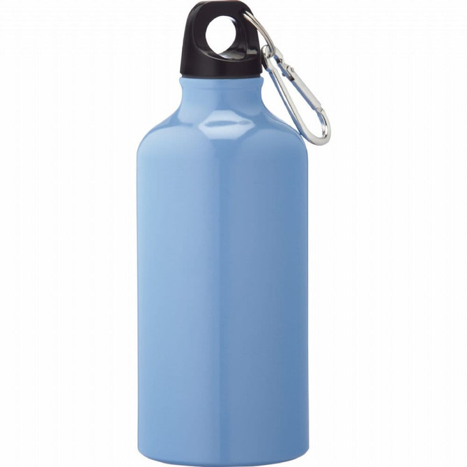 A drink bottle in light blue with a black lid and a carabiner clip. Features a branding logo.