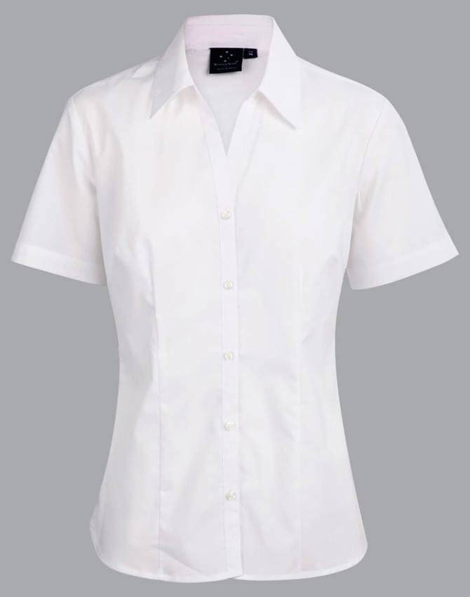 A white short sleeve button-up shirt with a fitted design and a collar, featuring a logo.