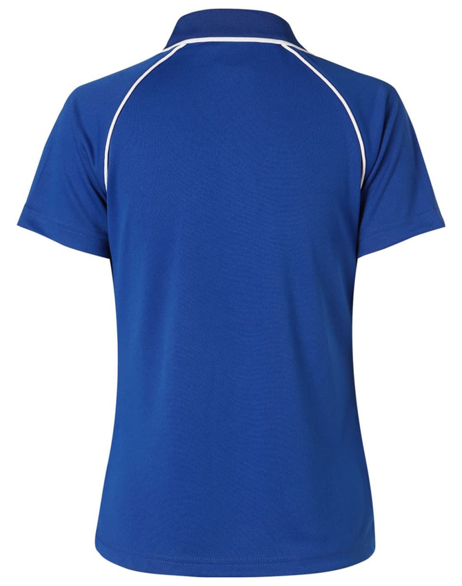A blue men's Cooldry raglan short-sleeve polo shirt featuring contrasting piping and a logo.
