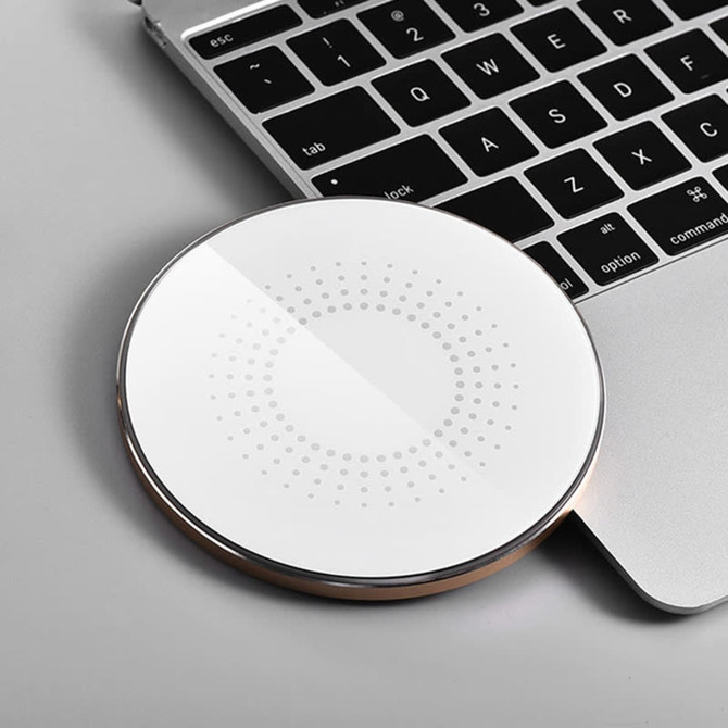 Concord Pro 15 Watt Wireless Charger Concord Pro 15 Watt Wireless Charger