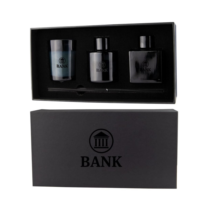 Aroma diffuser and candle gift box featuring a black design, including a candle and two scent bottles.