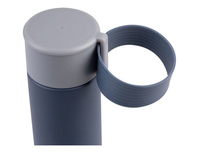 A drink bottle featuring a sleek, dark blue design with a grey lid and a grey carrying handle.