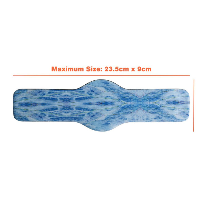 A drink bottle holder with a custom blue design, featuring a logo and measuring 23.5cm x 9cm.