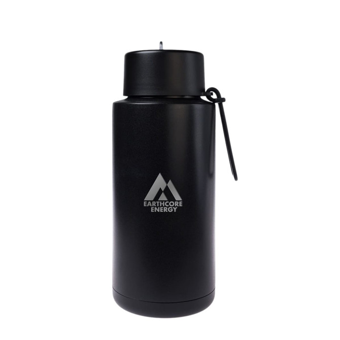 A drink bottle in matte black, featuring a logo, with a screw-on lid and a strap.