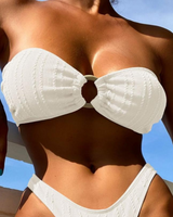 -White color
-Texturized material
-Wooden ring detail
-Bandeau style 

BB000003 SWIM TOP WHT