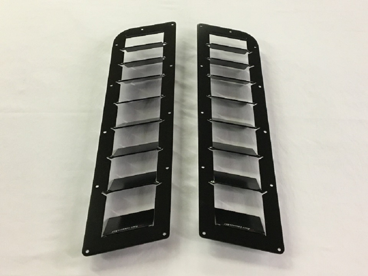 Race Louvers - Straight Angular RST Truck Trim Hood Vent Kit