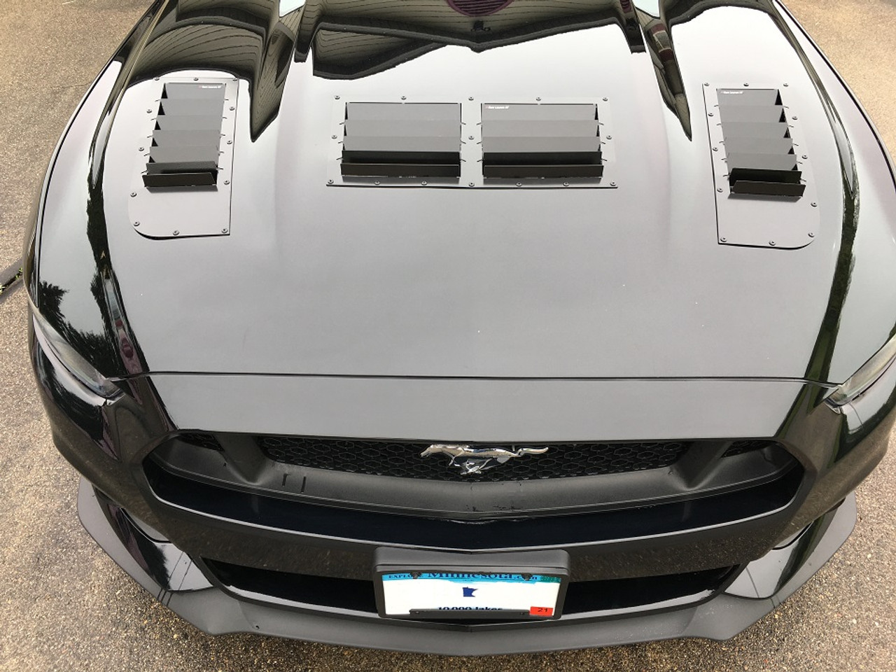 Race Louver '15-17 Mustang Nasa ST/TT3-6 Spec center car hood vent designed for street, high performance driving and light track duty.