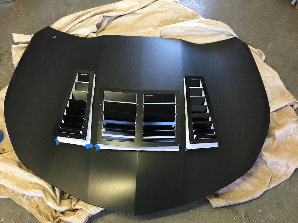 Race Louvers - 2016-2019 Camaro Extreme Trim Side Pair Extractors