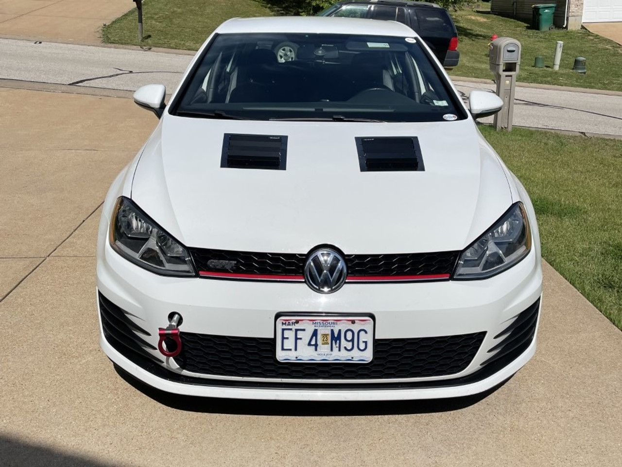 Race Louver GTI/R RS trim mid pair car hood vent designed for street, high performance driving and light track duty.