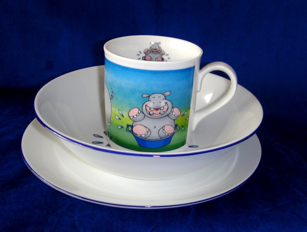 Hippo C Kids Dinnerware Plates and Mug Kit 