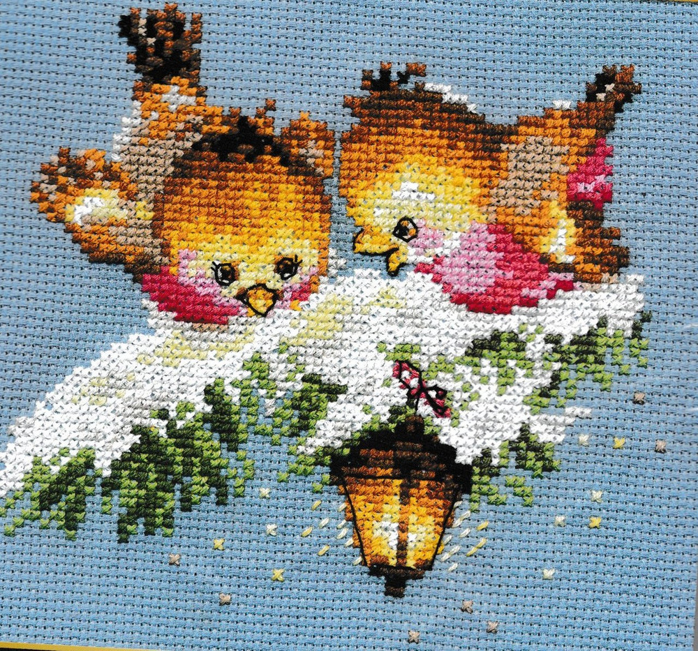 "At the light" Unprinted Needlework Kit 0-102 Alisa