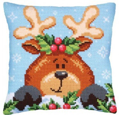 "Christmas with fawn" Cushion kit for Embroidery 5241