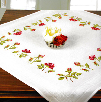 "Roses" Tablecloth Kit for Embroidery Schafer 6924