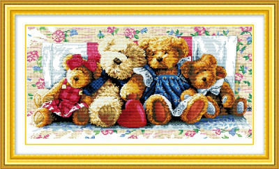 "Bears Family" Printed Tapestry / Cross Stitch Needlework Set