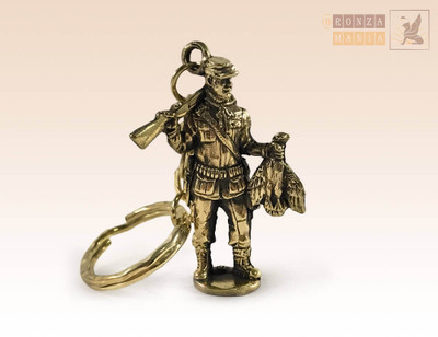 "Hunter" Collectible Souvenir Keychain Statue BronZamania B1173