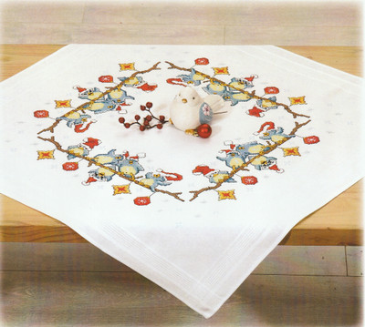 "Merry Christmas!" Tablecloth Kit for Embroidery Duftin 20-352