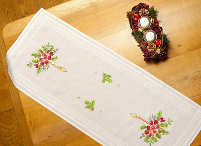 "Happy Christmas" Table Runner Kit for Embroidery Duftin 1241 R