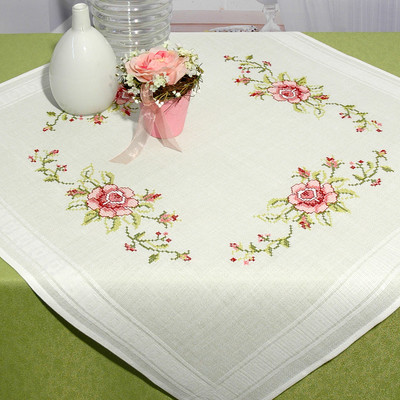 "Roses" Tablecloth Kit for Cross Stitch Embroidery Schafer 6732