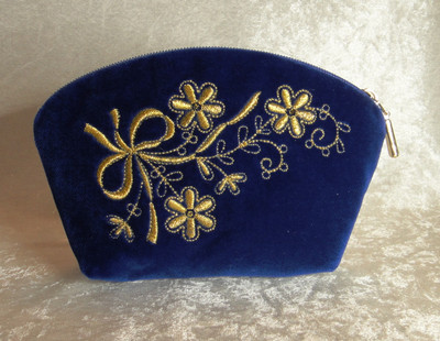 Golden Embroidery Velvet Cosmetic Bag  "Nefertity"  Blue 294-737