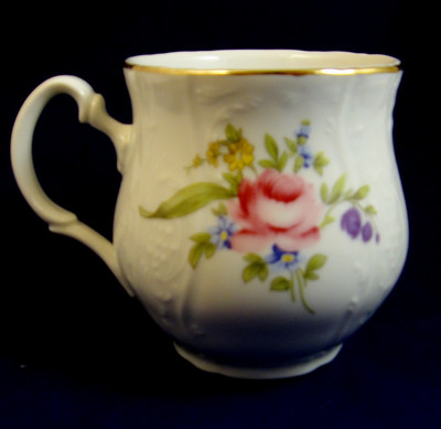 Mug Jonas 110z/ 0,33 l, Carlsbad porcelain  Bone China