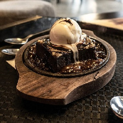 Lava Cake (LB)