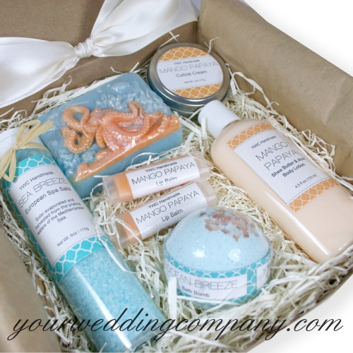 Deluxe Bath & Body Gift Set | Ocean Breeze | Spa Set | Basket