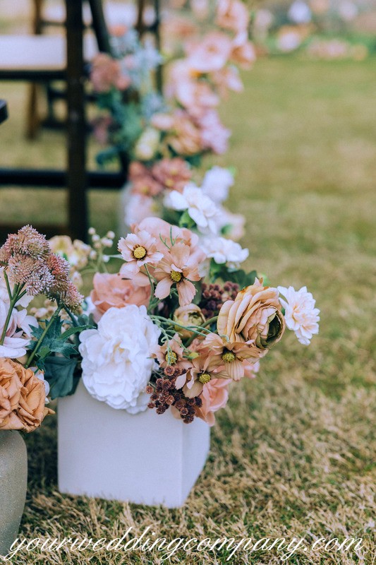 Wedding Aisle Decoration Idea