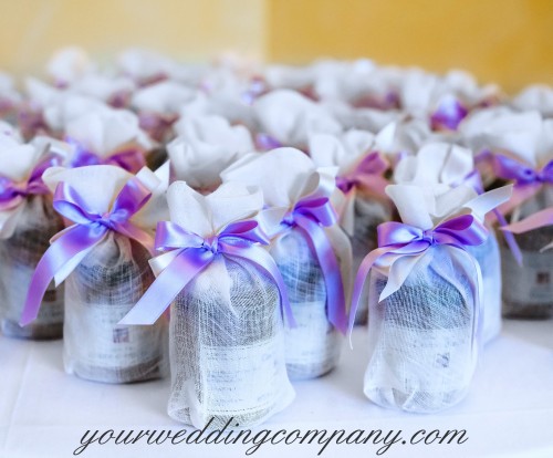 Jam Jars Wedding Favor Idea