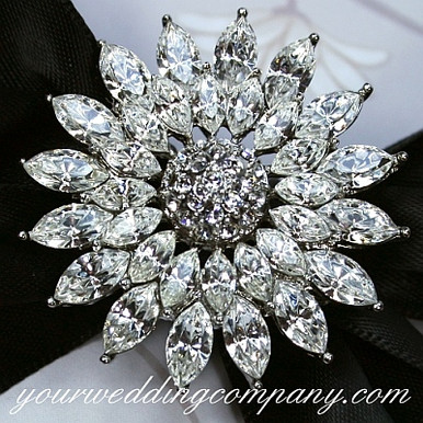 希少！大ぶり！SWAROVSKIヴィンテージブローチ9794 希少！大ぶり！SWAROVSKIヴィンテージブローチ9794