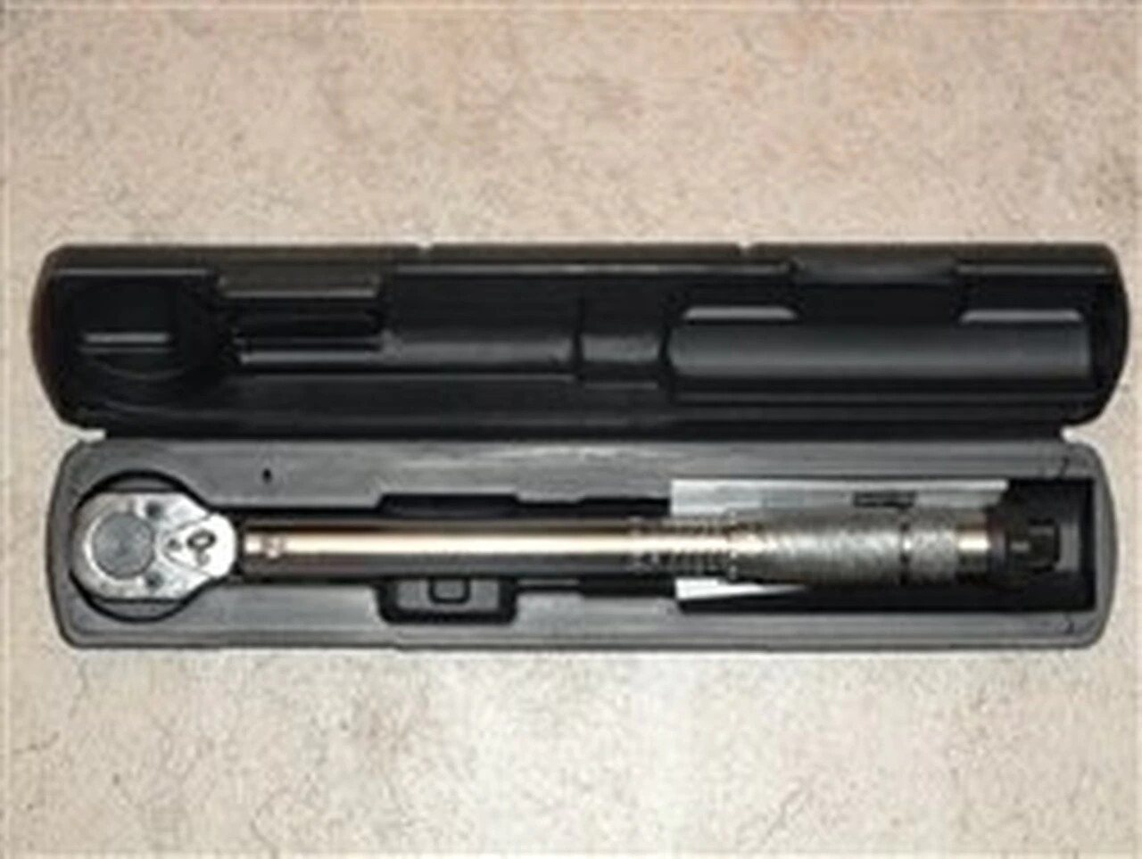 Inch Pound Torque Wrench 1/4 Drive - 20 to 200 Inch Pounds