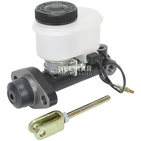 MASTER CYLINDER