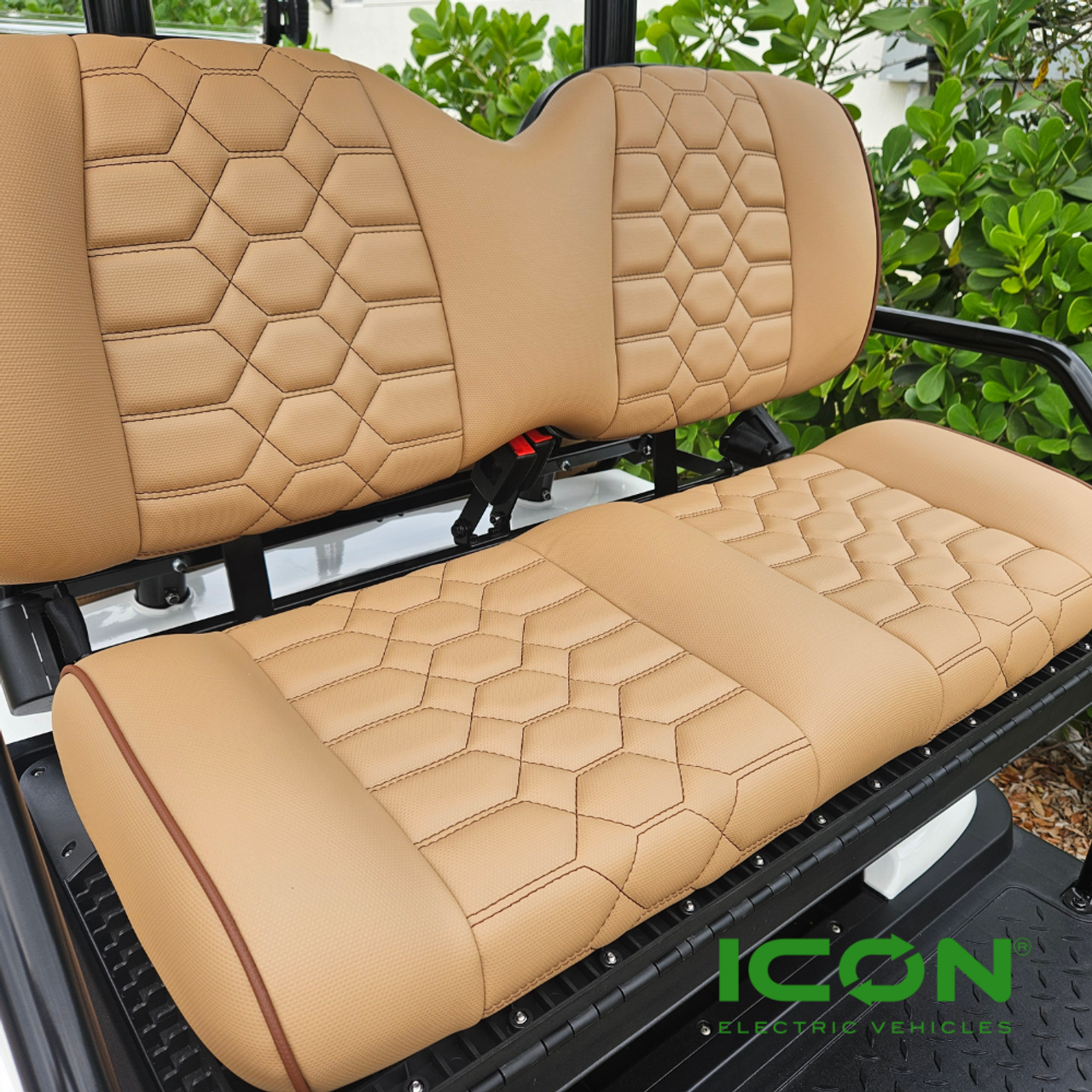 ICON Saddle Custom Comfort Seat Cool Touch Base with Lando Pattern and Dark Brown Stitching and Dark Brown Pipping, STC-SADLANDBR-IC-COMF