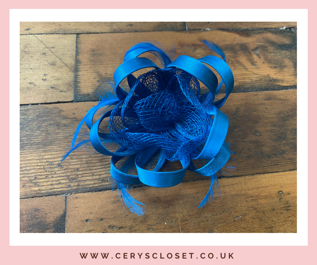 Teal Feather and Mesh Flower Fascinator Hat On Crocodile Clip and Brooch Attachment 