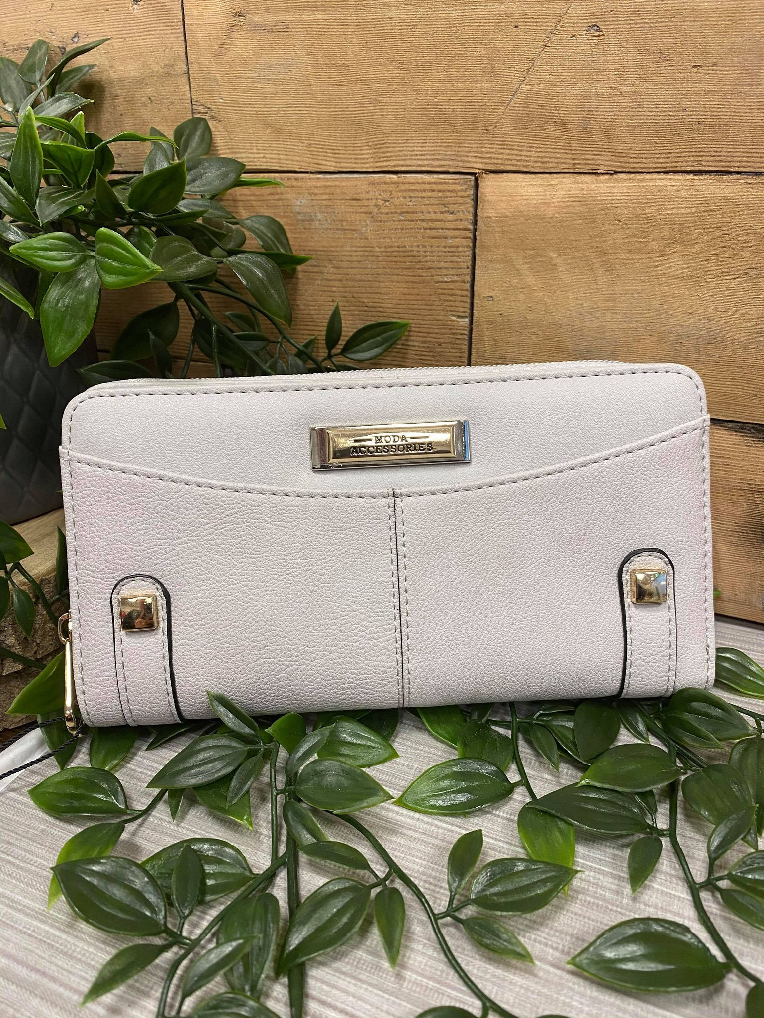 Large Zip Around Purse - White - Cerys' Closet