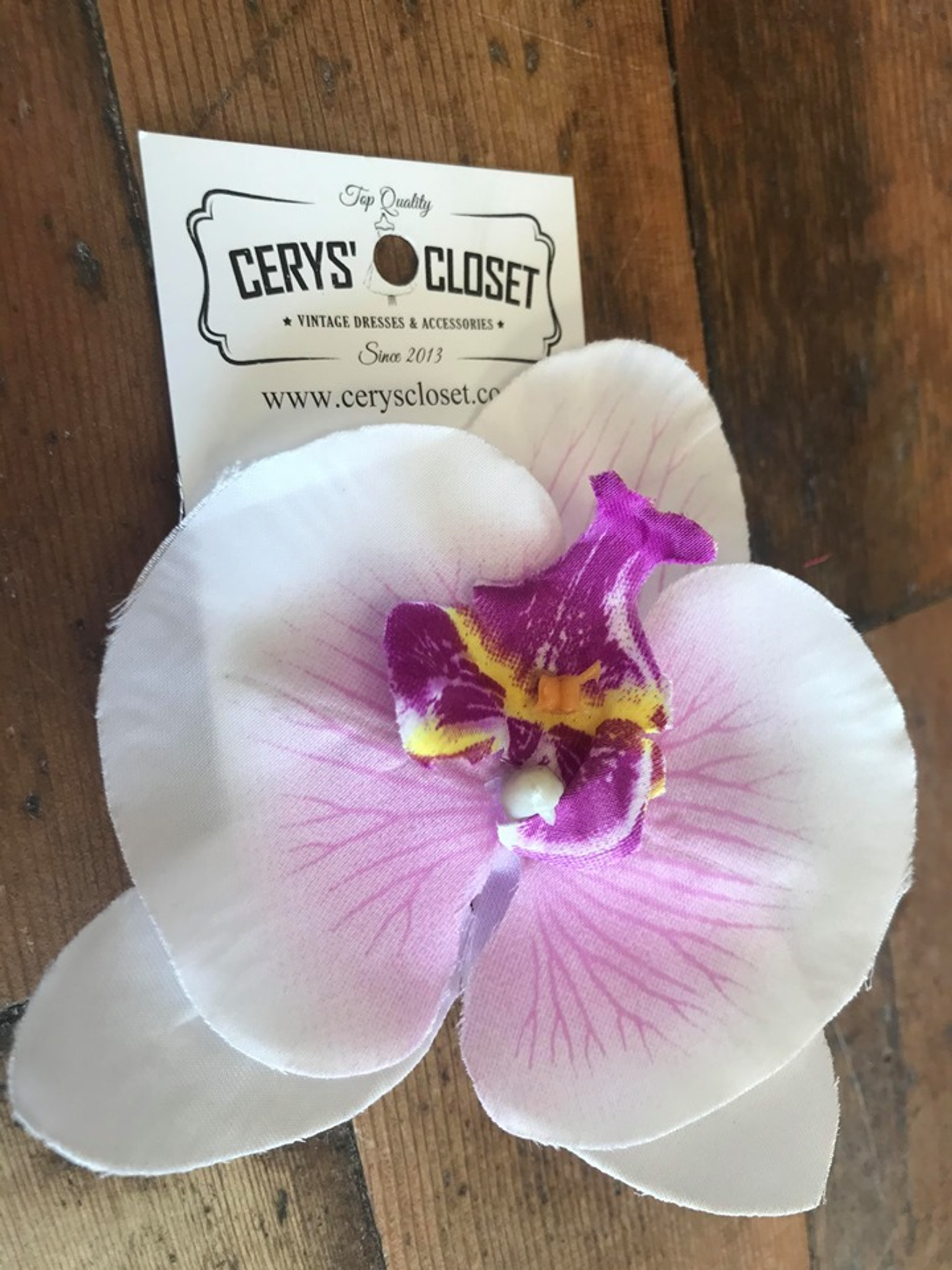 SINGLE FLOWER HAIR ORCHID WITH CROCODILE CLIP - White and Purple - Cerys'  Closet
