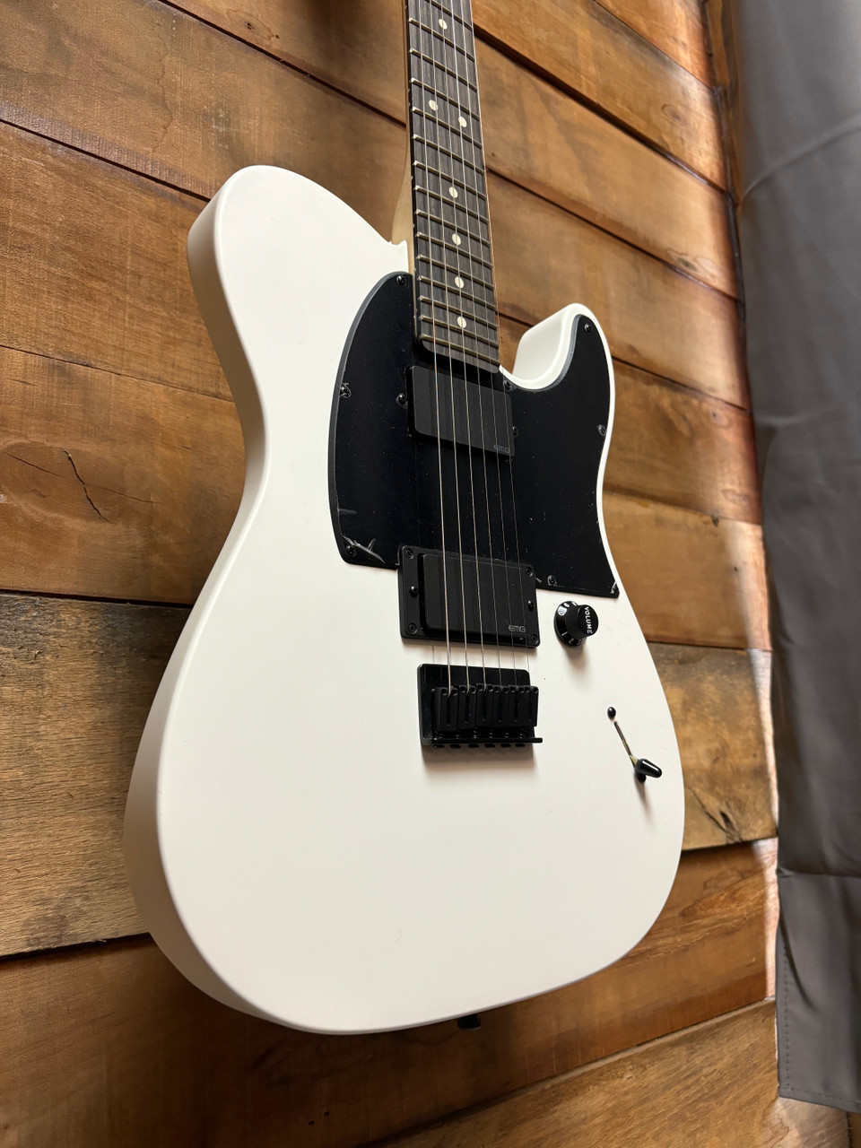 Fender Jim Root Signature Telecaster - Flat White w/ Hard Case 