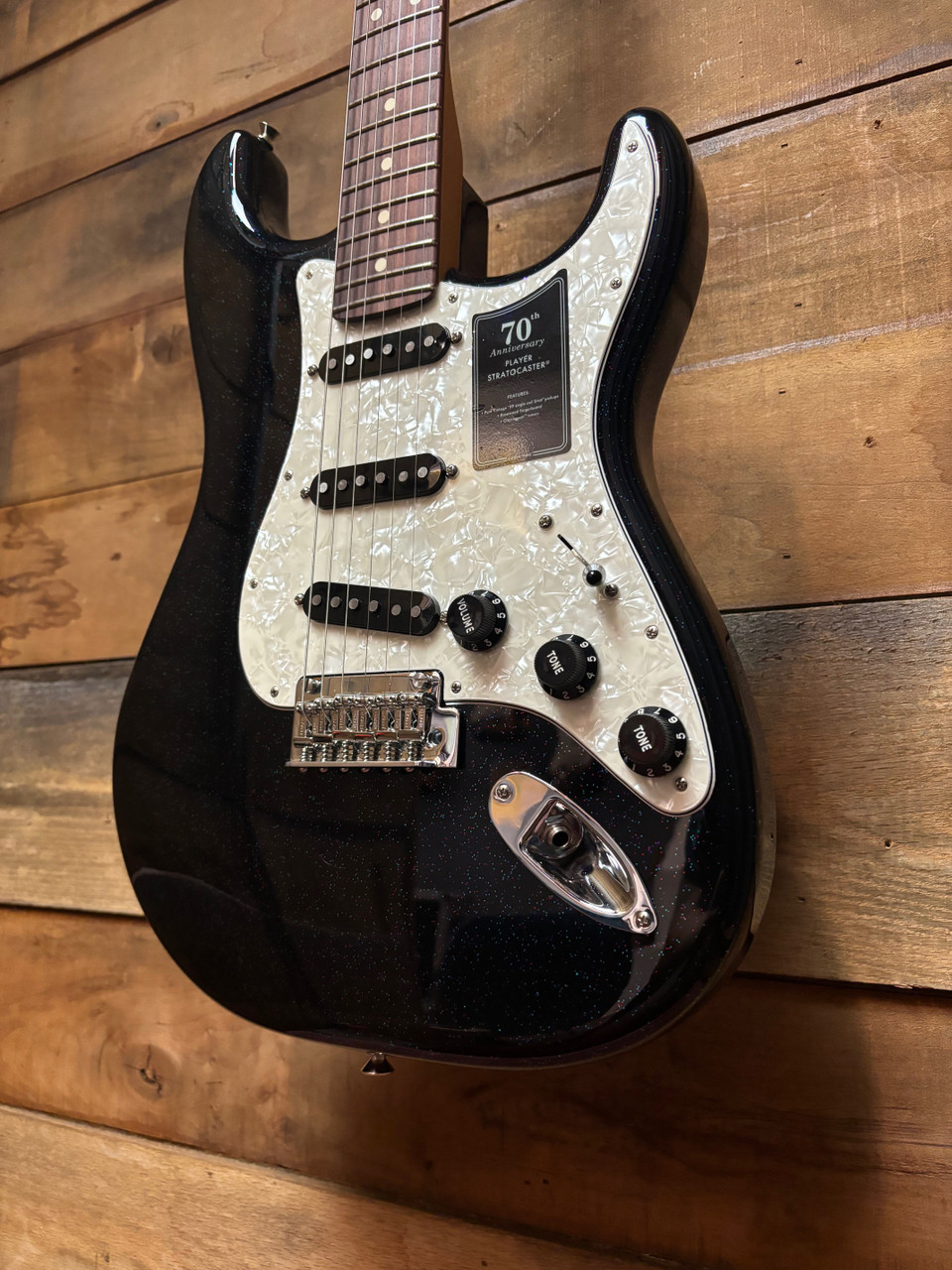 Fender 70th Anniversary Player Strat Nebula