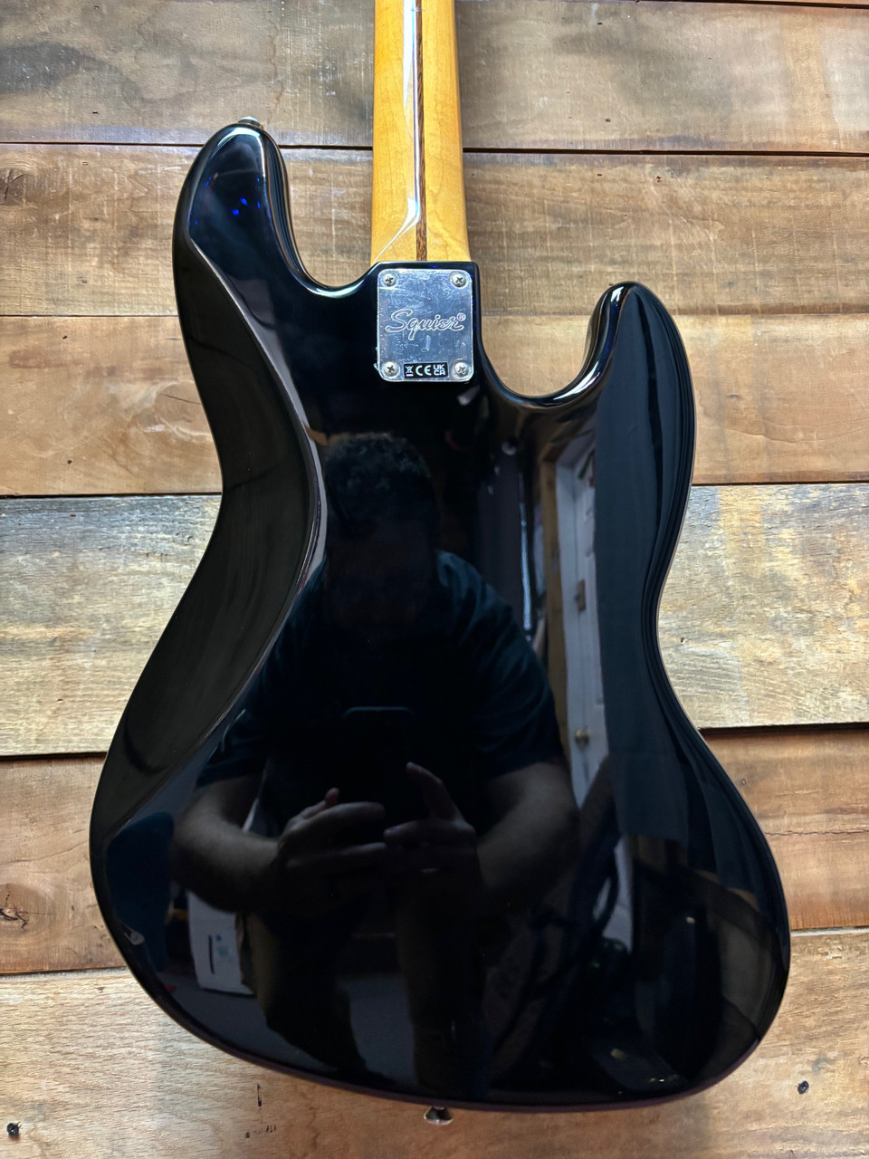 Squier Classic Vibe 70's Jazz Bass Lefty MN Black